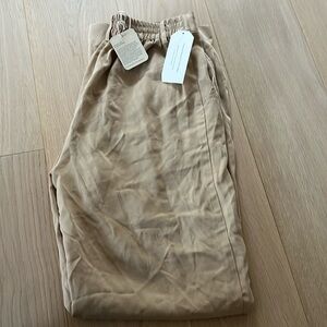 Brand new DONNI khaki pants